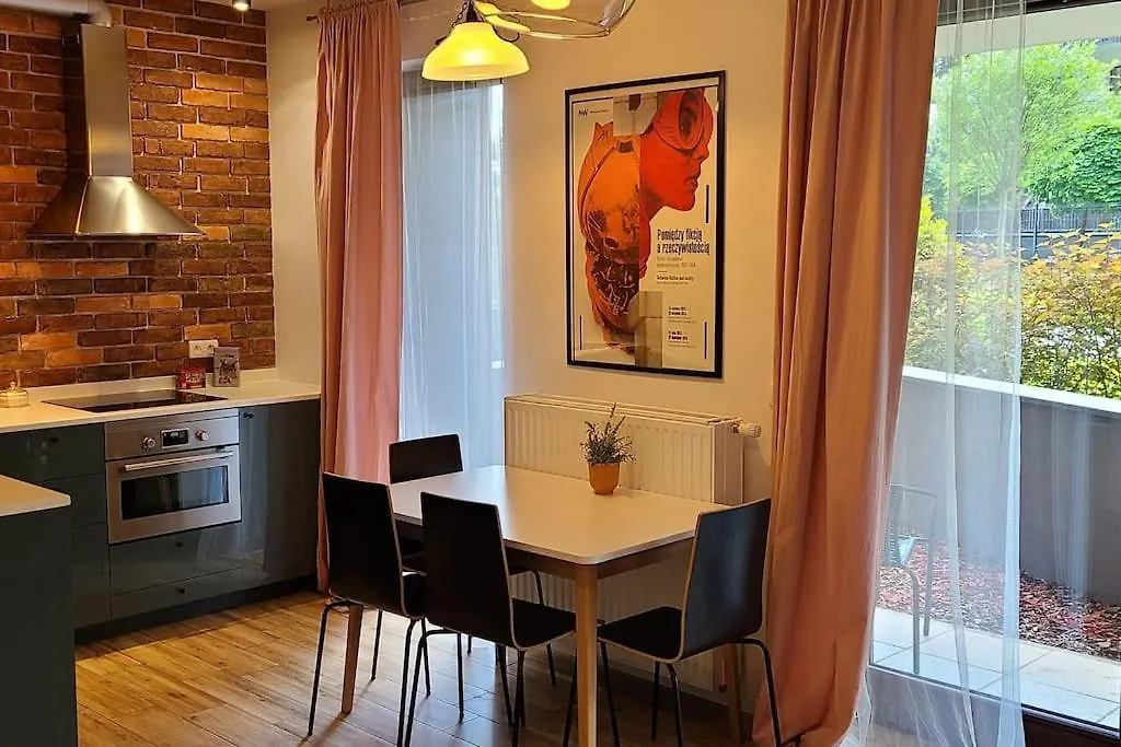 Lovely One-Bedroom Condo With Patio. Варшава