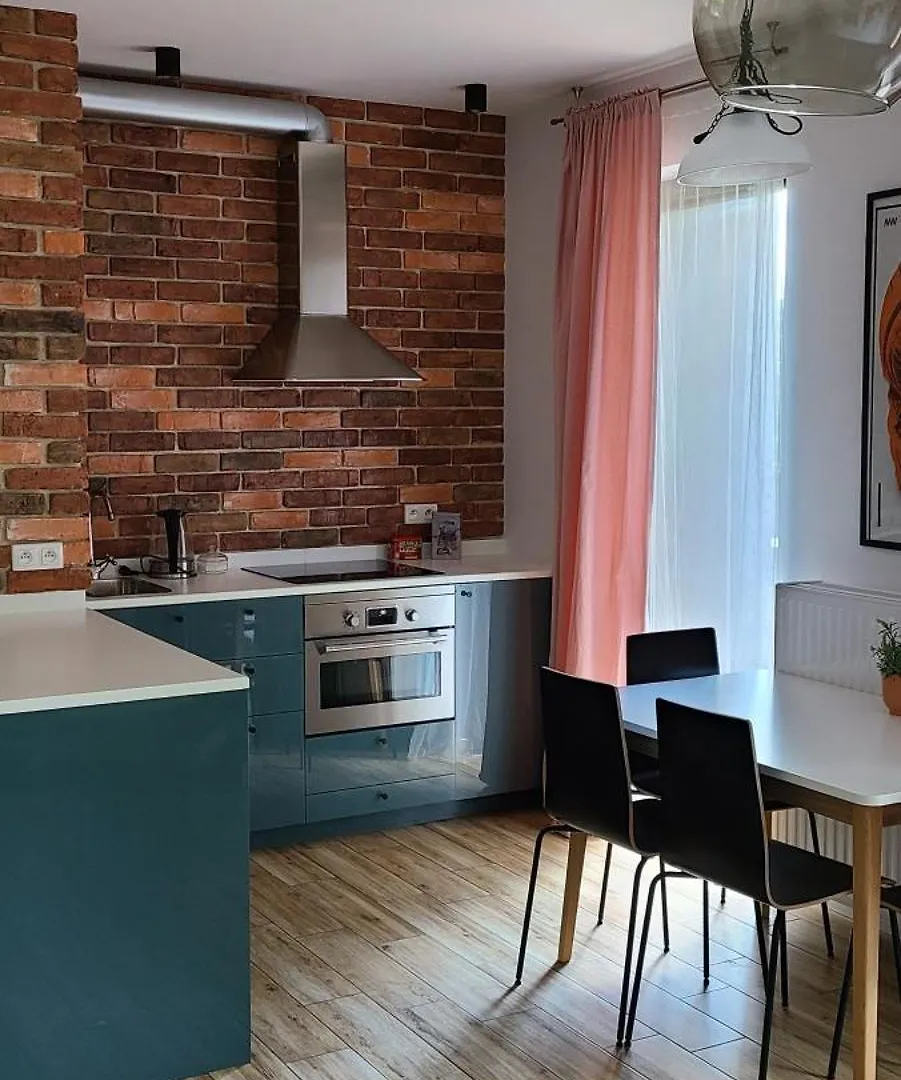Lovely One-Bedroom Condo With Patio. Варшава Апартаменты